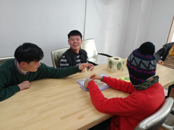 987913352_gCTl7Rth_696ed2245c3dfaeaacb5309fdc0e1217603e8255